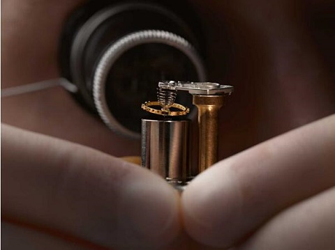 浪琴手表维修价目表（浪琴电池老化）