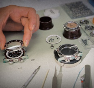 浪琴售后服务中心电话（浪琴手表换电池）